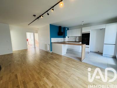 Appartement - 84 m² - 4 pièces