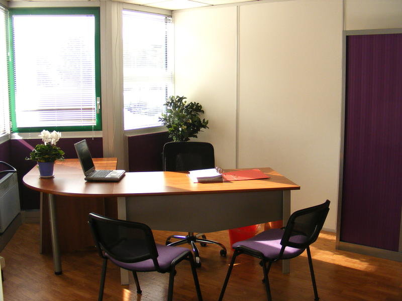 Bureau - 12 m² - 1 pièce