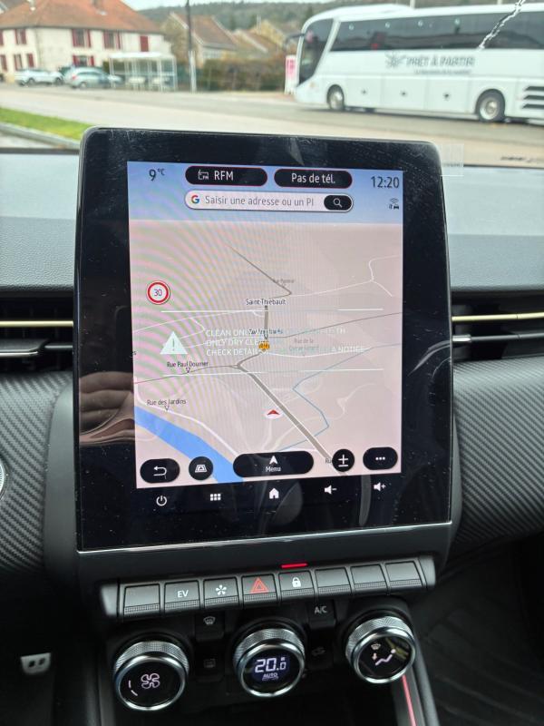 Renault Clio V Engineered E-Tech