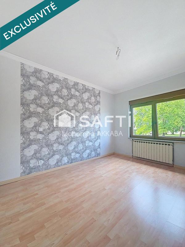 Maison - 212 m² - 6 pièces