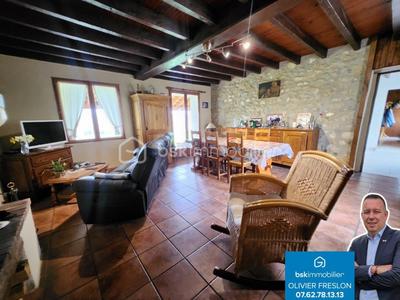 Corps de ferme - 131 m² - 5 pièces