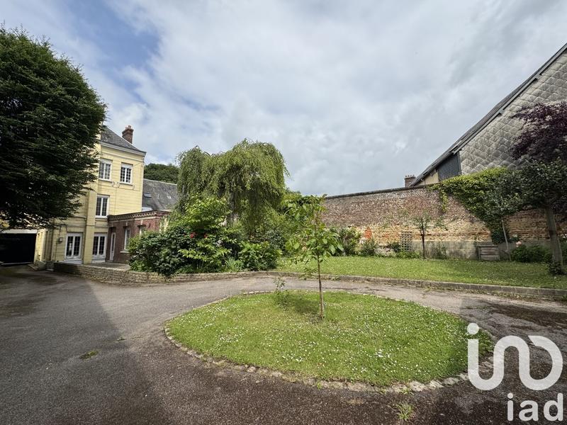 Maison - 207 m² - 7 pièces