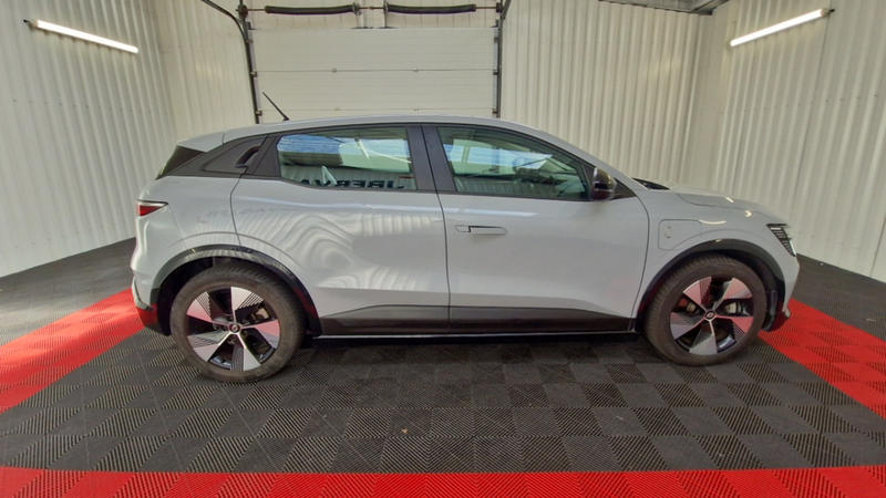 Renault Mégane E-Tech equilibre Ev60 220ch optimum charge