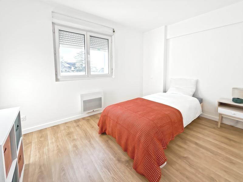 Duplex - 90 m² - 5 pièces