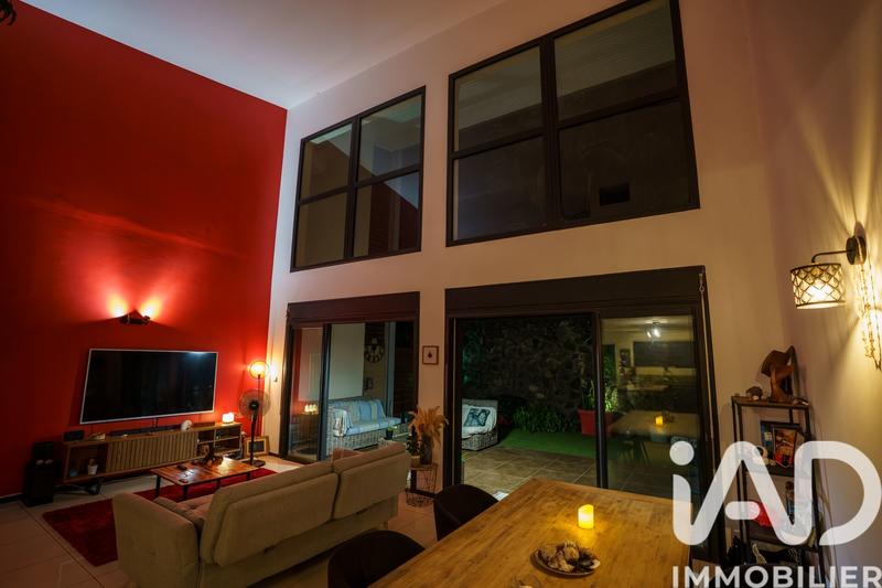 Maison - 90 m² - 3 pièces