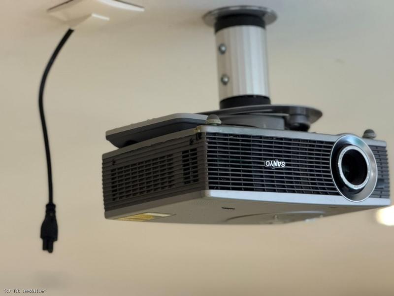 Maison en pierre - 99 m² - 5 pièces