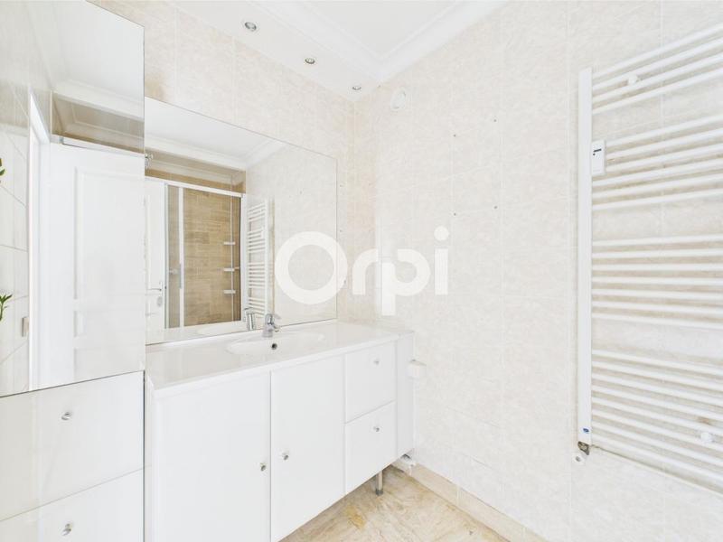 Penthouse - 147 m² - 5 pièces