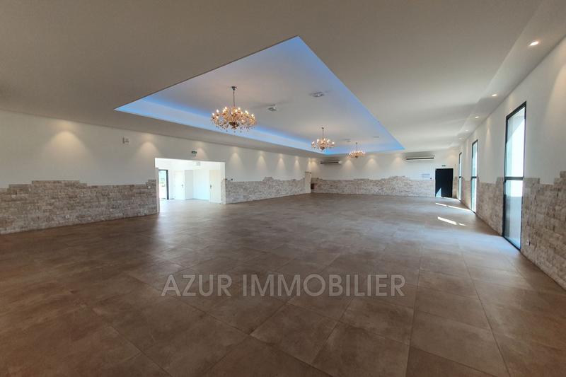 Local commercial - 380 m²