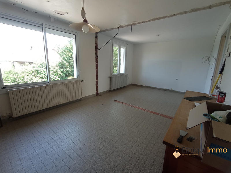 Maison - 102 m² - 3 pièces
