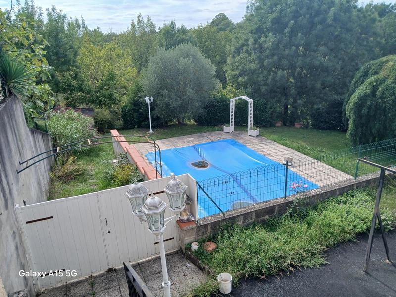 Maison - 102 m² - 5 pièces