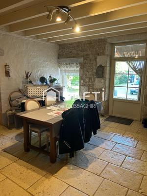 Maison - 157 m² - 6 pièces