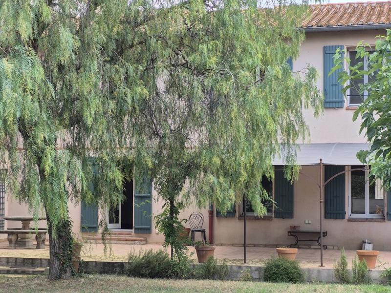 Mas - 435 m² - 14 pièces