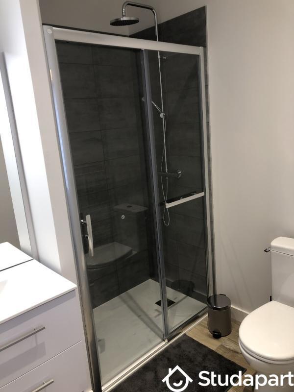 Chambre - 17 m² - 1 pièce