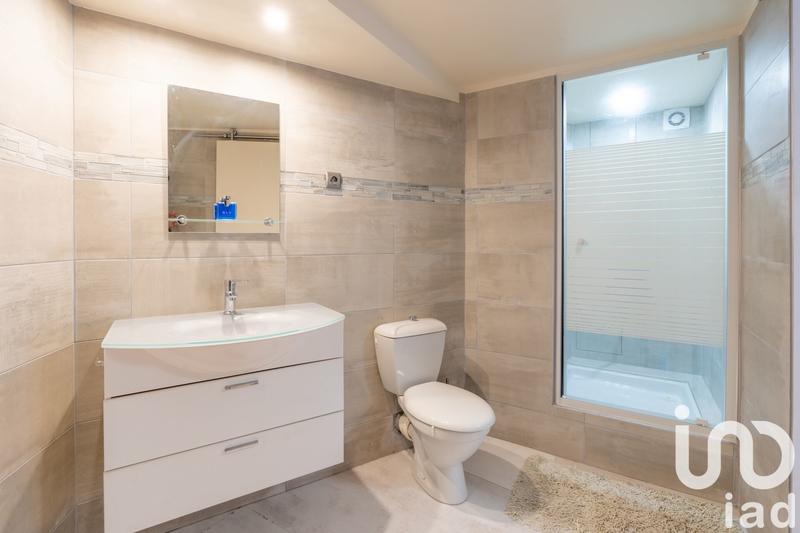 Maison - 200 m² - 6 pièces