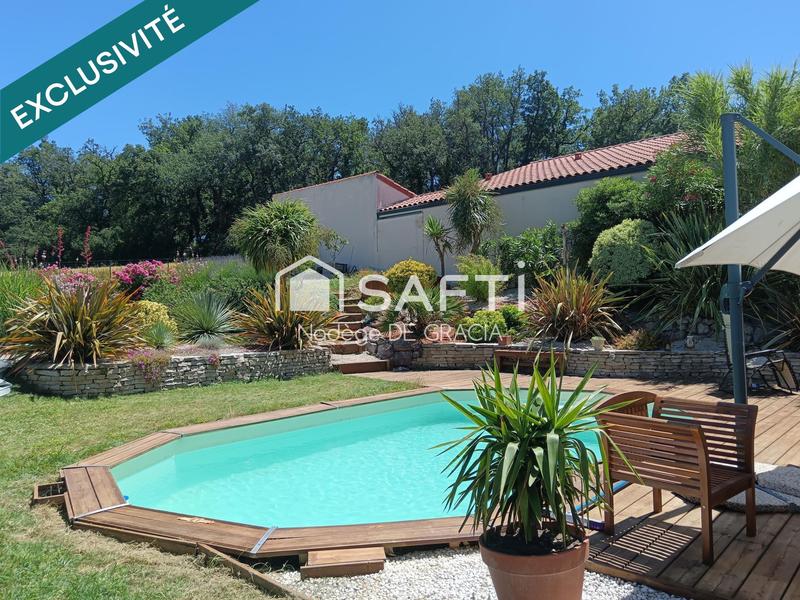 Maison - 104 m² - 4 pièces