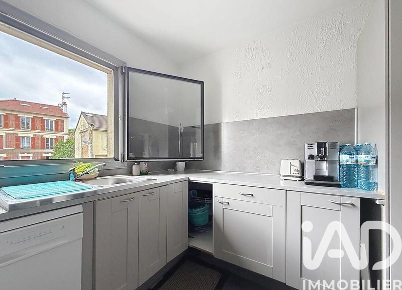 Appartement - 90 m² - 4 pièces