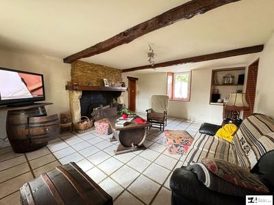 Maison traditionnelle - 173 m² - 6 pièces