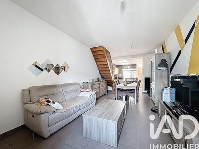 Maison - 96 m² - 4 pièces