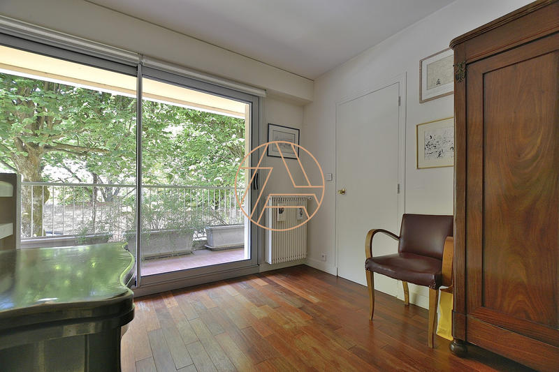 Appartement - 123 m² - 5 pièces