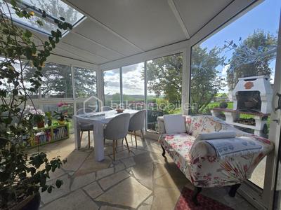 Pavillon - 85 m² - 5 pièces