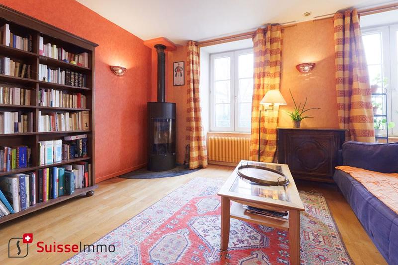 Maison - 151 m² - 8 pièces