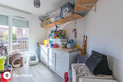 Appartement - 93 m² - 5 pièces