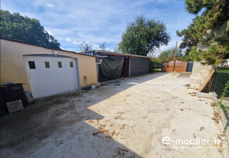 Maison traditionnelle - 190 m² - 6 pièces