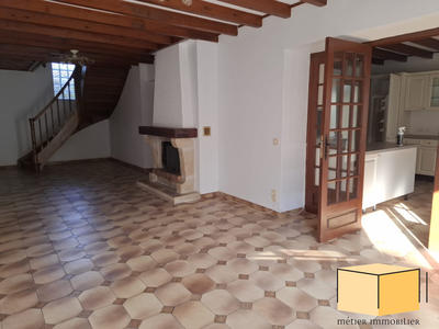 Maison - 198 m² - 7 pièces