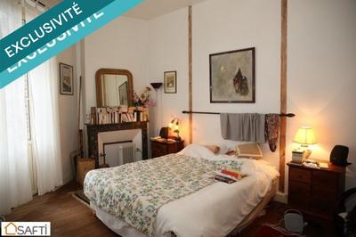 Maison - 245 m² - 7 pièces