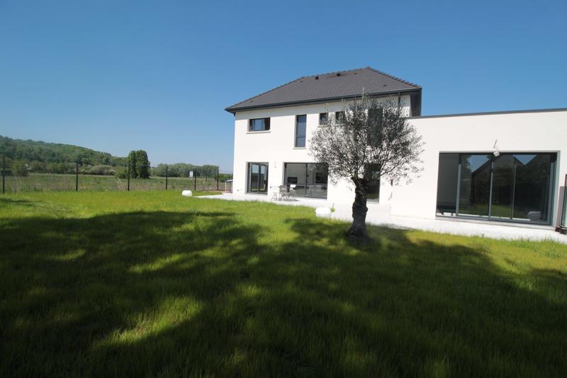 Maison contemporaine - 215 m² - 7 pièces