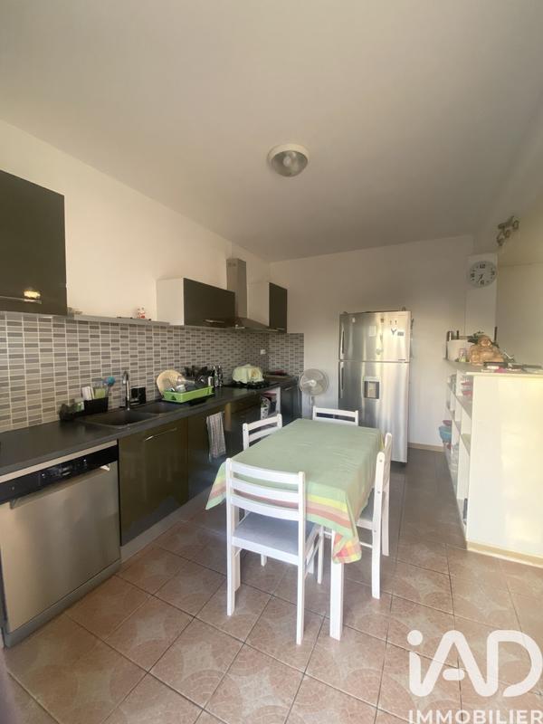 Maison - 198 m² - 5 pièces