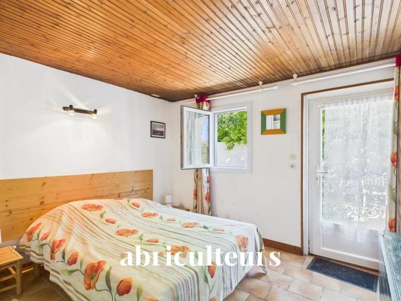 Maison - 103 m² - 11 pièces