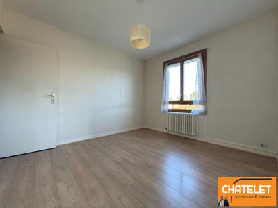 Appartement - 91 m² - 4 pièces