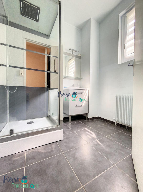 Maison - 86 m² - 4 pièces