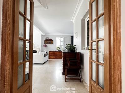 Maison - 190 m² - 6 pièces