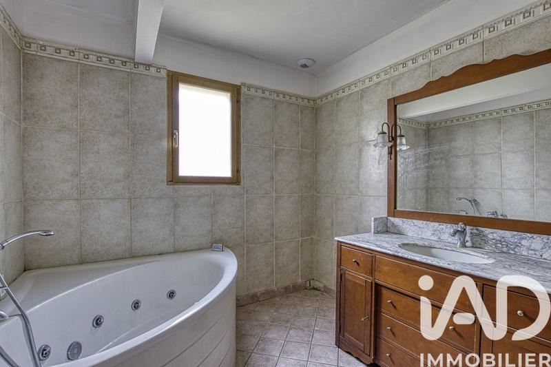 Maison - 142 m² - 6 pièces