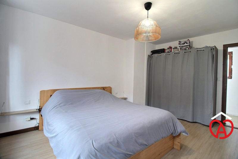 Maison - 101 m² - 4 pièces