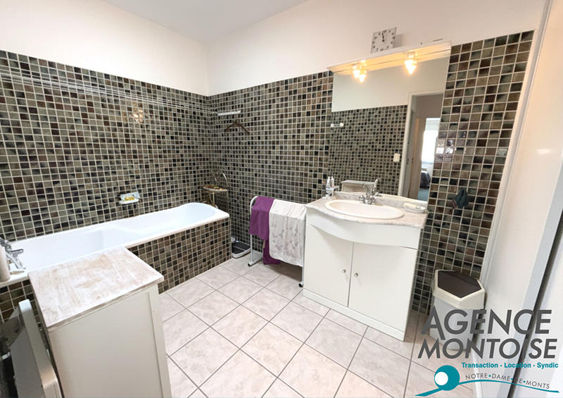 Maison - 95 m² - 4 pièces