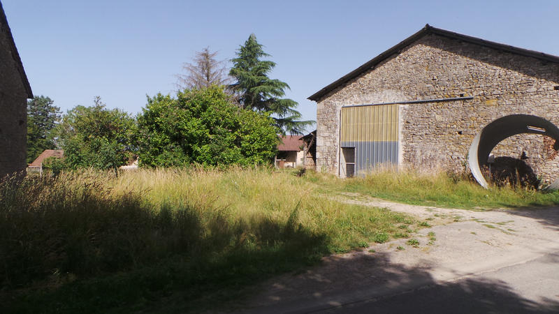 Grange - 180 m² - 1 pièce