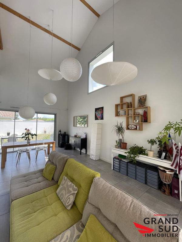 Maison - 157 m² - 7 pièces