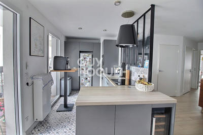 Appartement - 76 m² - 4 pièces