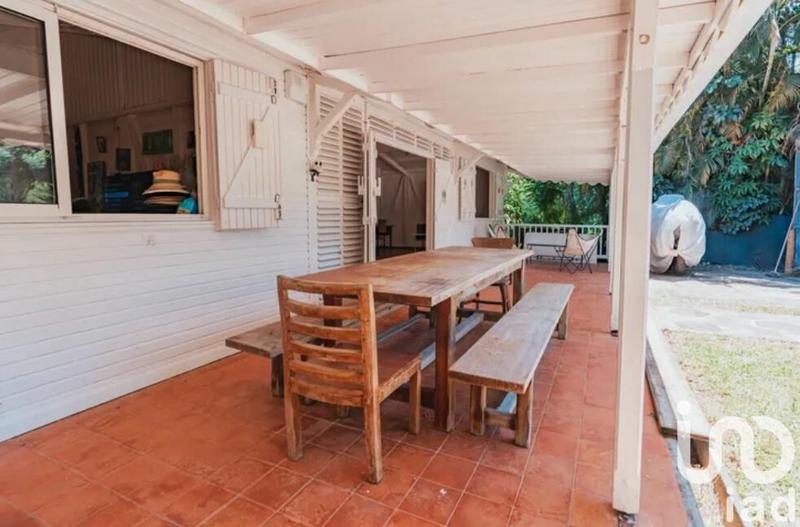 Maison - 140 m² - 4 pièces