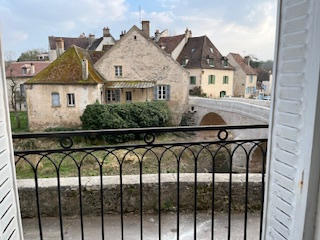 Maison - 184 m² - 7 pièces