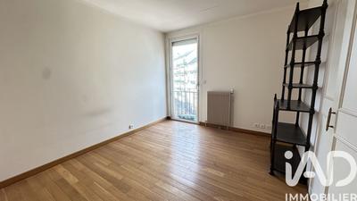 Appartement - 105 m² - 5 pièces
