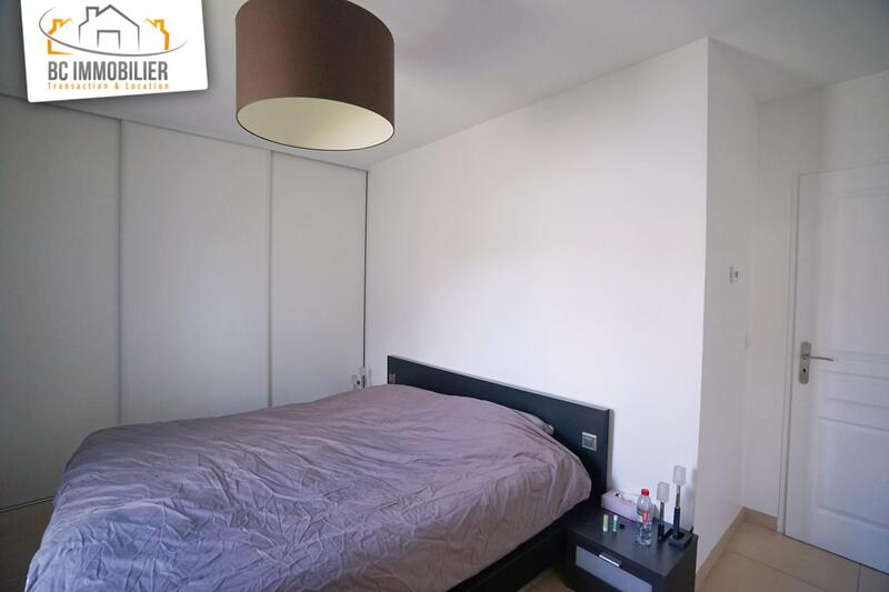 Appartement - 90 m² - 4 pièces