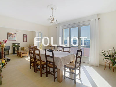 Appartement - 87 m² - 3 pièces