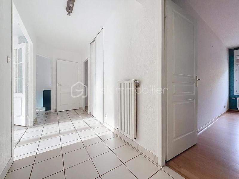 Appartement - 86 m² - 4 pièces