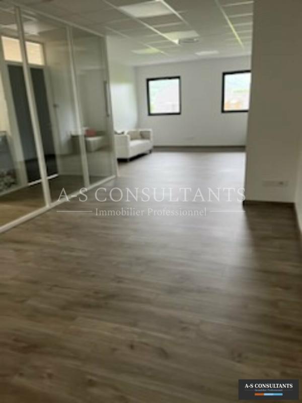 Local d'activité / Entrepôt - 37 m²