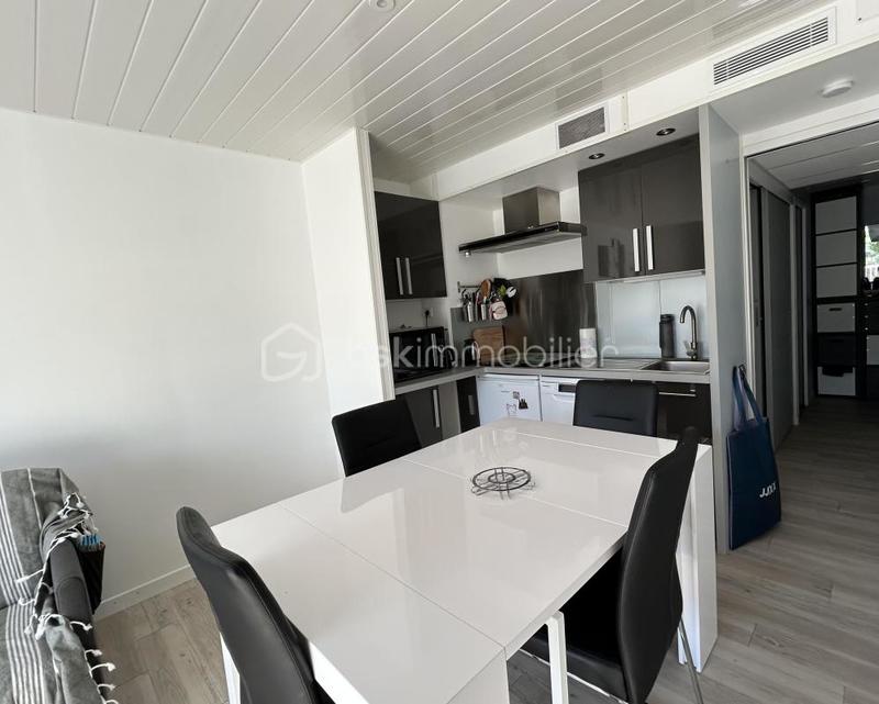 Studio - 26 m² - 1 pièce