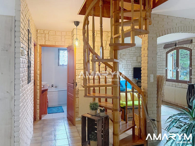 Maison - 123 m² - 6 pièces